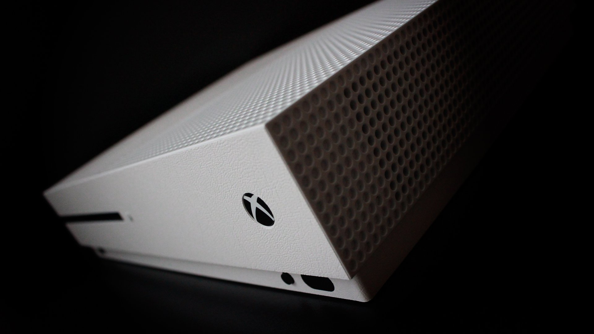 Imagen de Pachter cree que la próxima consola de Xbox llegará primero que la PS5