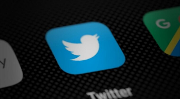 Imagen de Los iPhone con el logo azul de Twitter se venden a un precio desorbitado